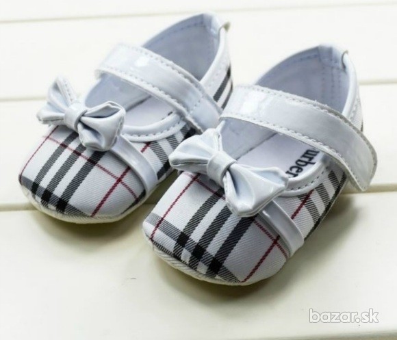 ba_img1_3261206216_oblecenie-a-obuv-detska-obuv-detske-topanocky-guess-burberry-converse-channel