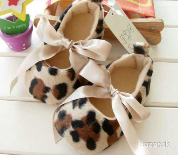 ba_img1_3261206229_oblecenie-a-obuv-detska-obuv-detske-topanocky-guess-burberry-converse-channel